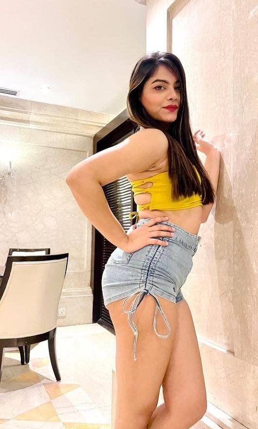 Sikanderpur call girl service